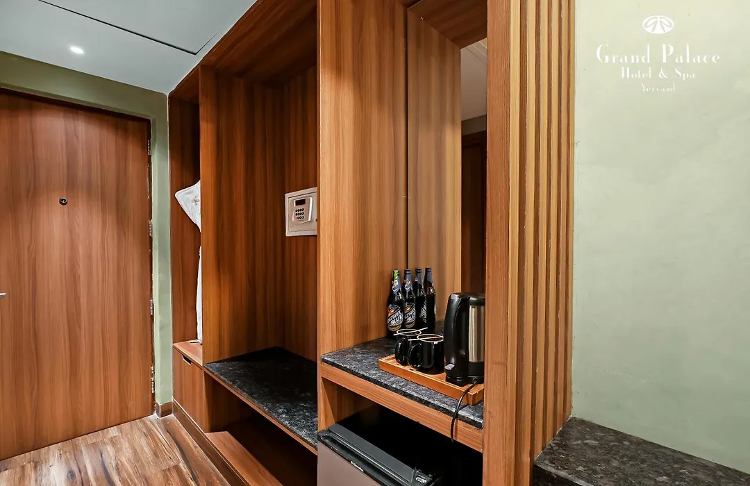 Grand Palace Hotel & Spa-1